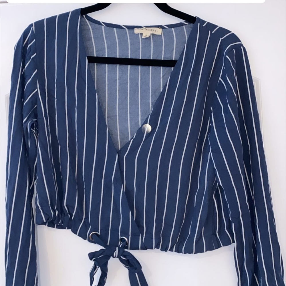 PAC SUN TOP NEVER WORN